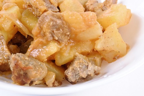 Жаркое из свинины с картошкой
